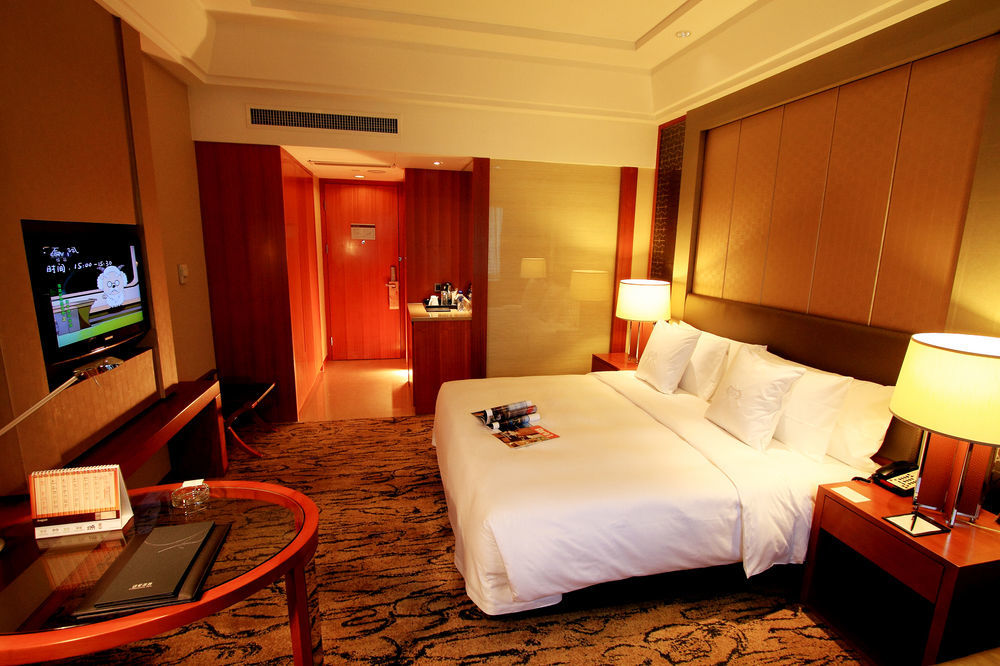 Gloria Grand Hotel Wuxi Wuxi  Ngoại thất bức ảnh