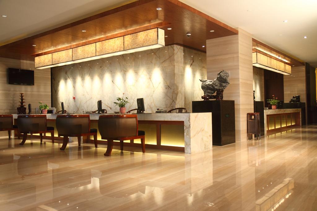 Gloria Grand Hotel Wuxi Wuxi  Ngoại thất bức ảnh